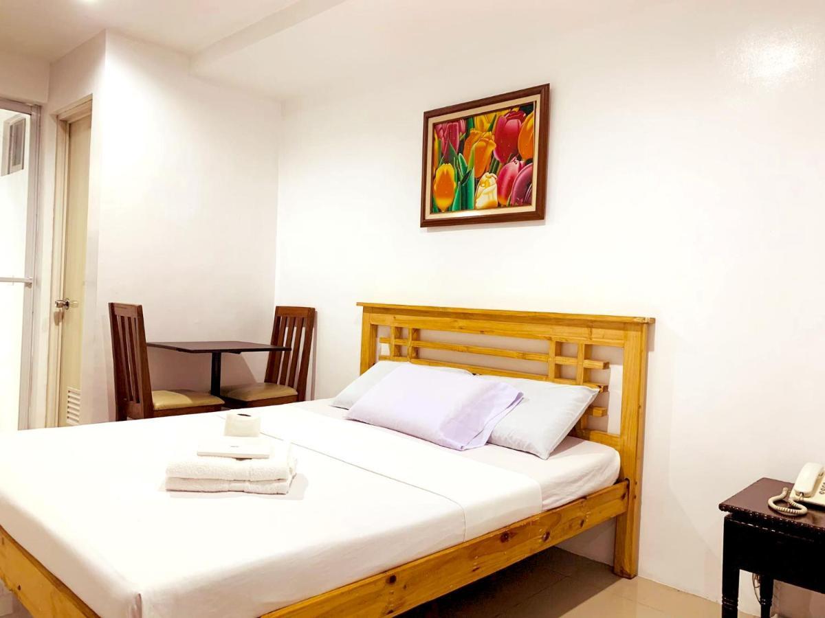 Crosswinds Hotel Paranaque City Zewnętrze zdjęcie