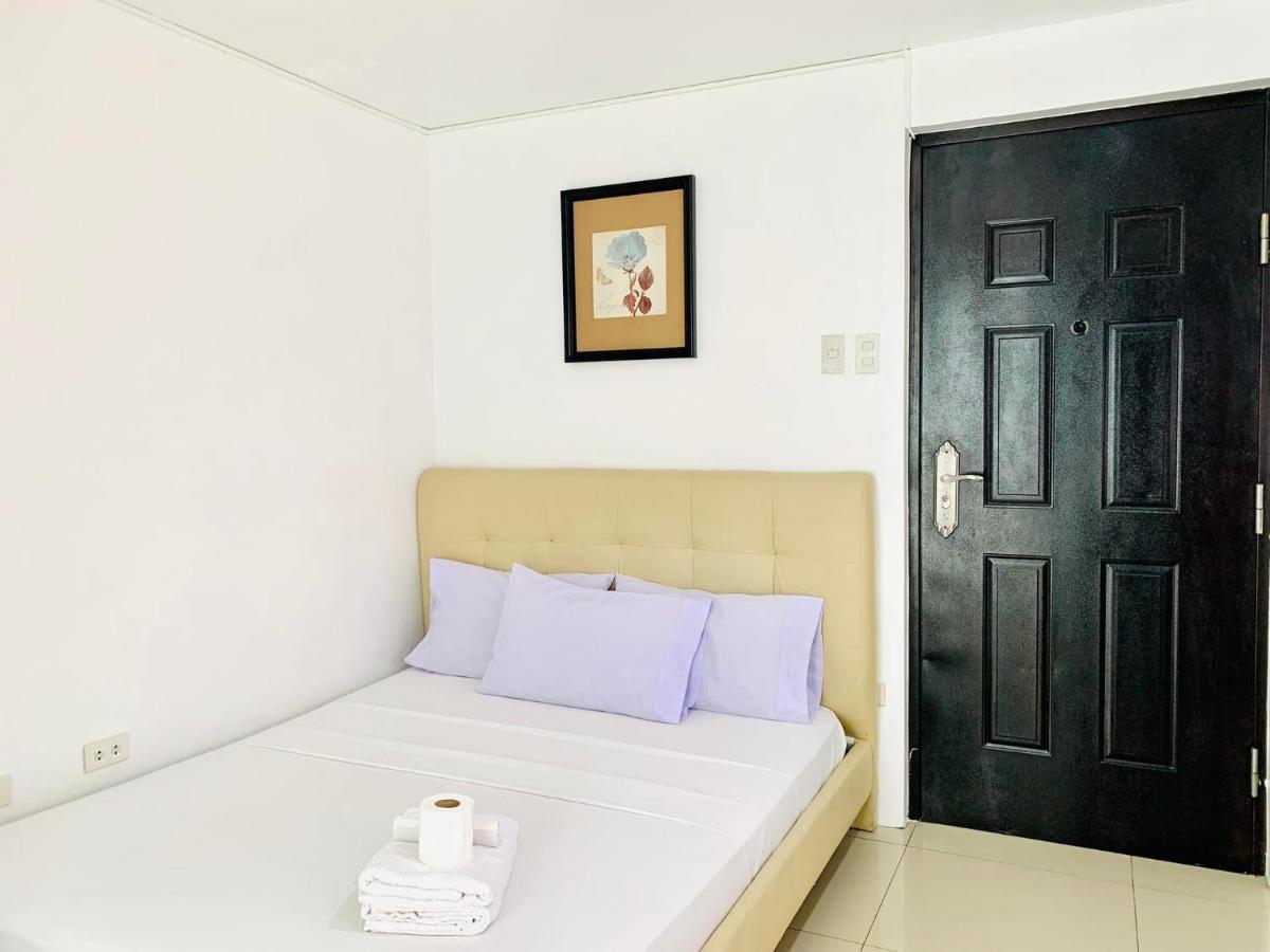 Crosswinds Hotel Paranaque City Zewnętrze zdjęcie