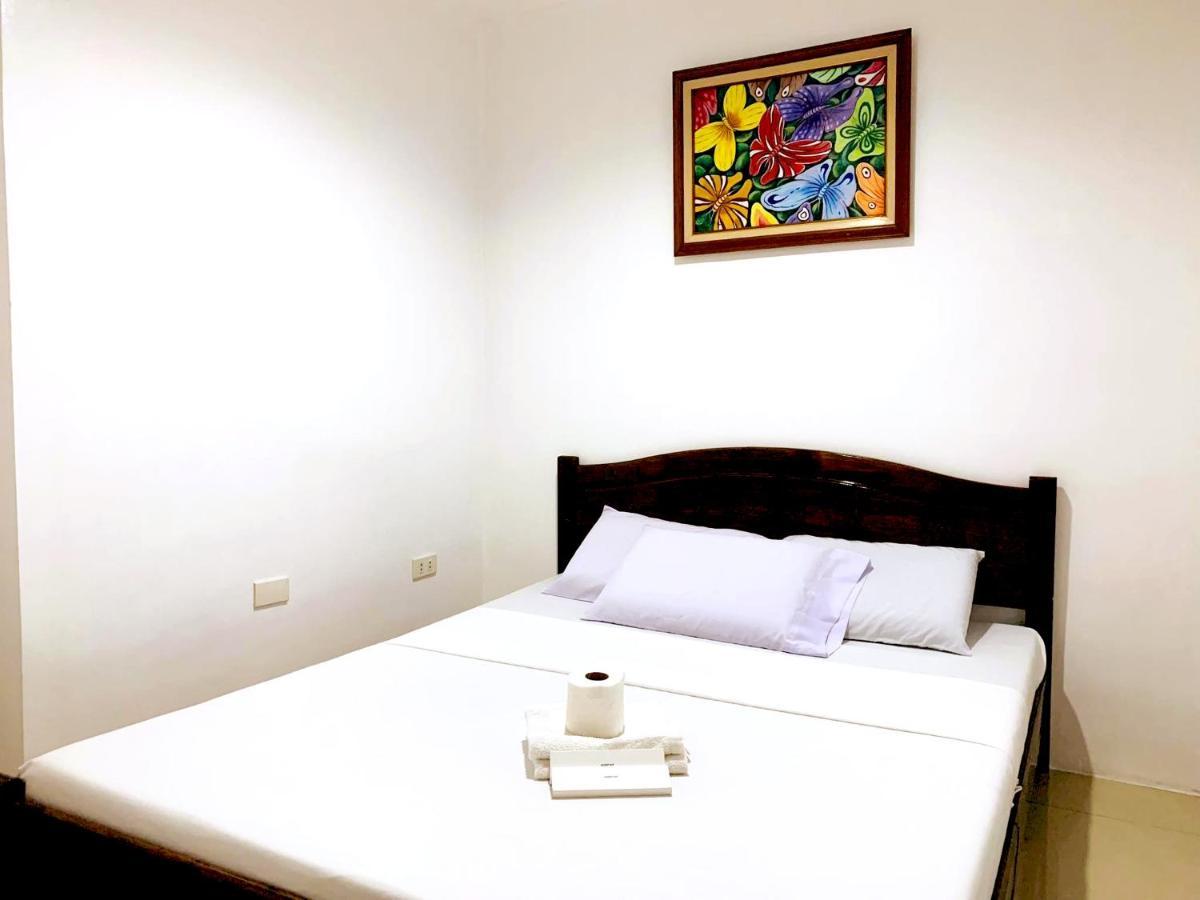 Crosswinds Hotel Paranaque City Zewnętrze zdjęcie